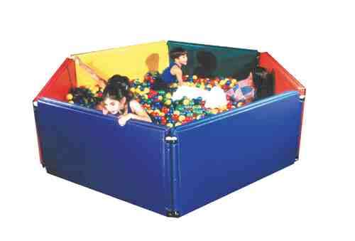 Panel Sided Ball Pit  4 x 4 w/1000 Large Balls