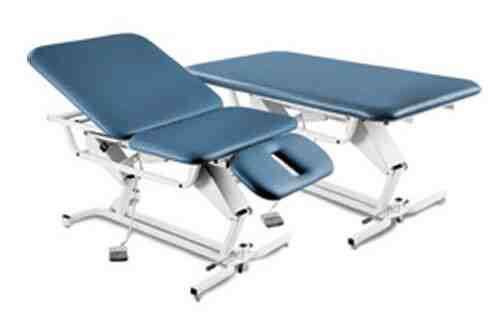 Treatment Table Hi-Lo 25 x75  3-Sect  w/Footswitch & Casters