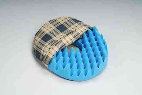 Convoluted Foam Softeze Ring 16.25  x 14 1/8   Plaid Cover